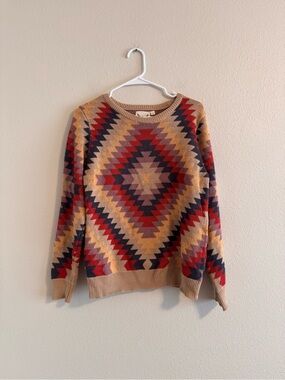 Cotton & Rye Crewneck Sweater in Tan with Red & Navy Geo Pattern
